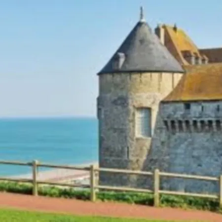 Le Phare 2* Dieppe